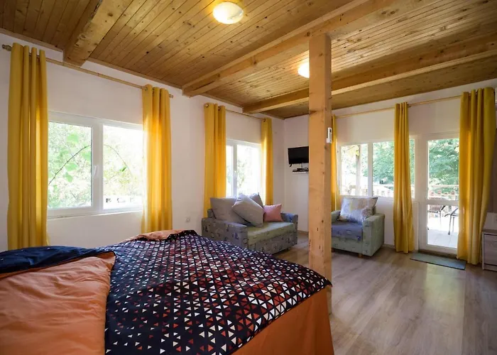 Хижа рибарник Forest мagic