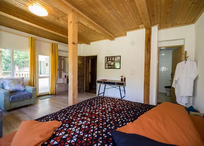 рибарник Forest мagic Хижа Topolitsa