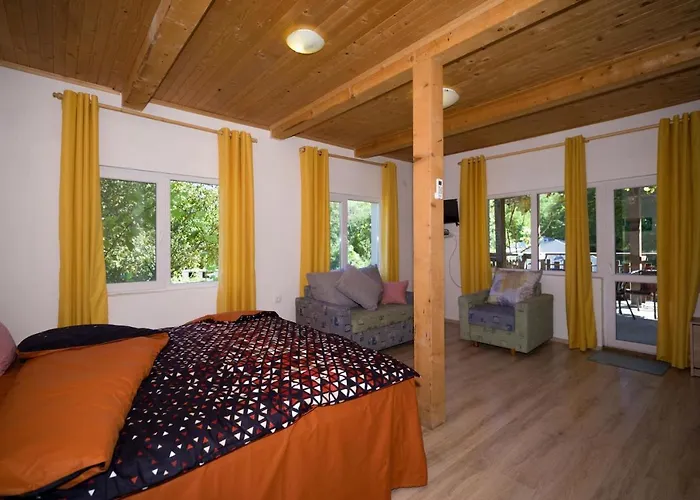 Хижа рибарник Forest мagic *