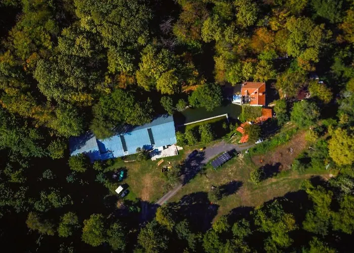 Хижа рибарник Forest мagic *